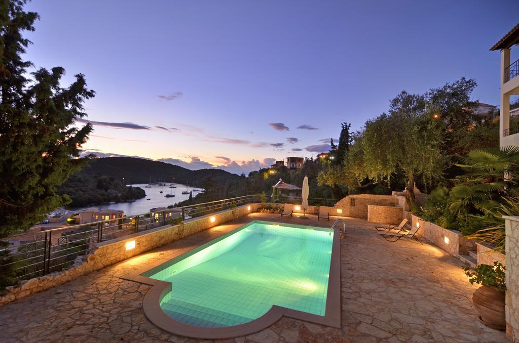 Niriides Luxury Apartments Σύβοτα Εξωτερικό φωτογραφία